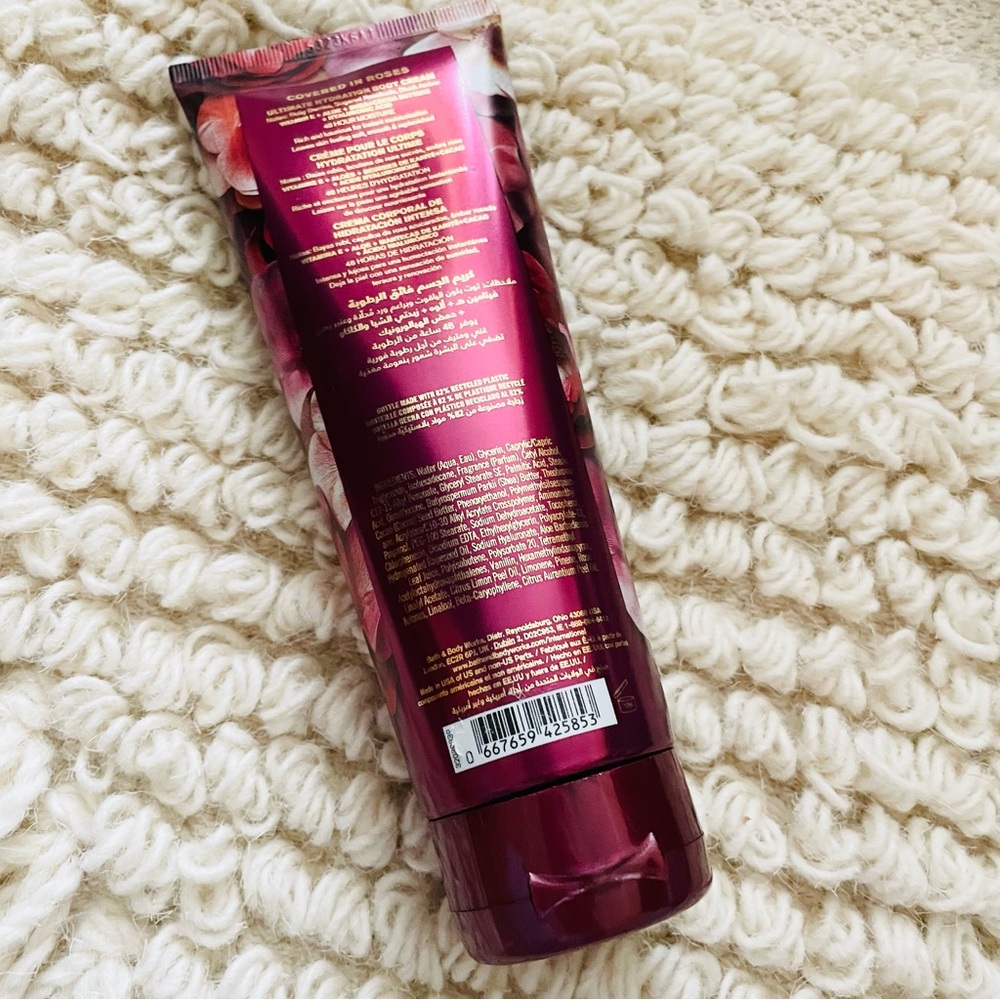New Bath & Body Works Covered In Roses Body Cream - Picture 2 of 2